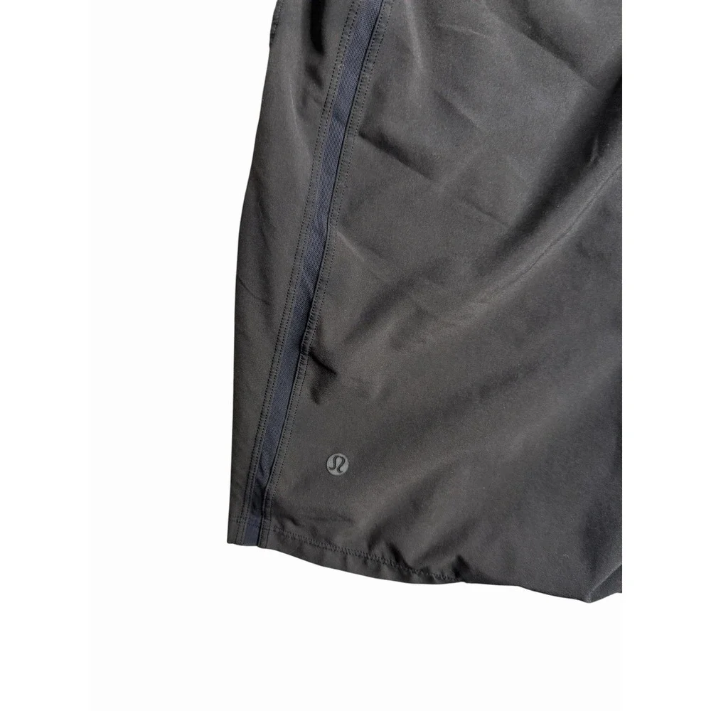 Lululemon Men's Black Training Shorts Size M 28x8.5 Athletic Gym Lined Faded